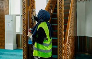 İlkadım'da ibadethaneler ramazan öncesi temizlaniyor