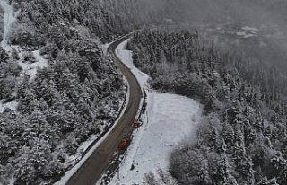 Karabük'ün yüksek kesimlerinde kar yağışı...