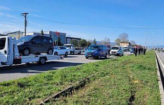 Samsun'da iki aracın çarptığı yaya hayatını...