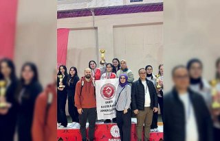 Şehit Kadir Kara AİHL, Floor Curling müsabakalarında...