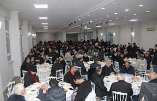 Taşova'da esnaf iftarda buluştu