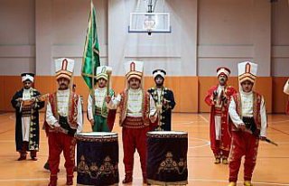 Tokat Belediyesi mehteran takımı ramazan ayında...