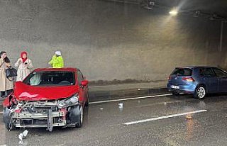 Trabzon'da devrilen otomobildeki 2 kişi yaralandı