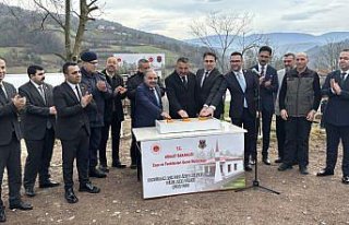 Zonguldak'ta açık cezaevi hükümlüleri cami...