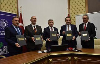 Artvin'de DOKAP destekli 4 projenin protokolü...