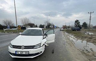 Bolu'da iki otomobilin çarpışması sonucu...