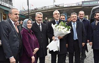 Çalışma ve Sosyal Güvenlik Bakanı Işıkhan,...