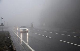 D-100 kara yolunun Bolu Dağı geçişinde sis etkili...