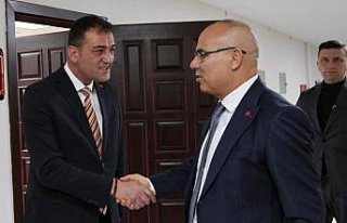 Giresun'da bayramlaşma töreni düzenlendi