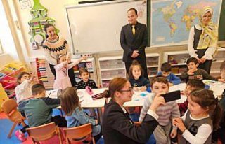 Kastamonu'da anaokulu öğrencilerinin esnafla...