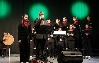 Merzifon'da musiki konseri ve şiir dinletisi düzenlendi
