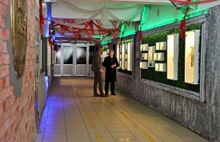 Okulda kurulan müzede öğrenciler doğayı okul...