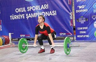 Ordu'da Genç Kızlar Türkiye Halter Birinciliği...