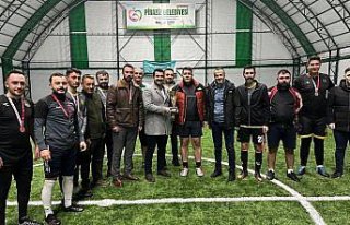 Piraziz'de kurumlar arasında futbol turnuvası...