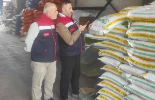 Rize'de gübre satan bayiler denetlendi