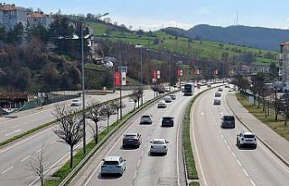 Samsun-Ankara kara yolunun Havza kesiminde trafik...
