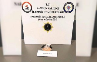 Samsun'da uyuşturucu operasyonunda 3 zanlı yakalandı