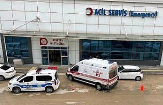 Sinop'ta üçüncü katın balkonundan düşen kişi...