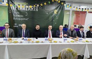 Sinop'ta üniversite öğrencileri iftar programında...