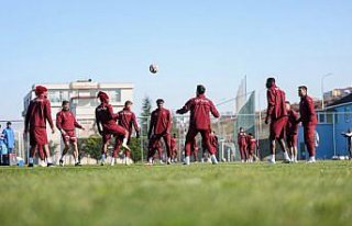 Trabzonspor, Çaykur Rizespor maçının hazırlıklarını...