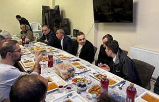 Vezirköprü'de mahalle sakinleri ramazan boyunca...