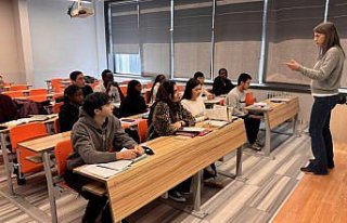 Zonguldak'ta yabancı öğrenciler ülkelerindeki...