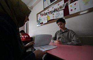 Otizmli Sevban azmiyle 1 yılda Kur'an-ı Kerim okumayı...