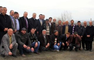  “Hizmetlerin devamı için AK Parti”