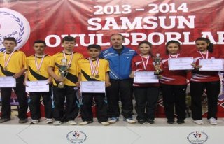 ATATÜRK ORTAOKULU BİR BİRİNCİLİK BİR ÜÇÜCÜLÜK...