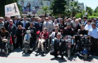  Engelliler Haftası Yürüyüşü Yapıldı