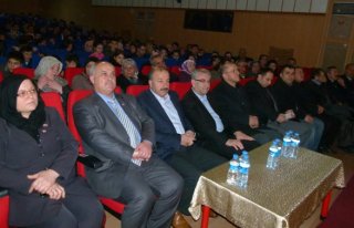 BAFRA’DA ‘ÇANAKKALE GEÇİLMEZ’ SAHNELENDİ...