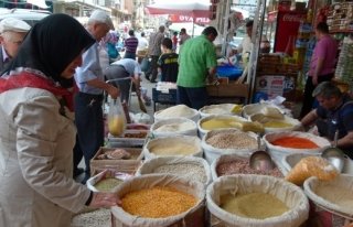 BAFRA’DA RAMAZAN ALIŞVERİŞİ  