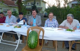 YAKINTAŞ MAHALLESİNDE GÖRKEMLİ İFTAR BULUŞMASI...