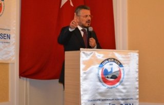 Şenocak,‘Camiye koşalım, Kuran’la buluşalım’...