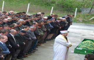 DURSUN ÖZDAMAR SON YOLCULUĞUNA UĞURLANDI