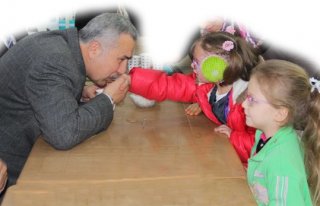  “En büyük gelecek hedefimiz çocuklar”