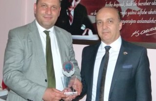 EĞİTİM-İŞ BAFRA TEMSİLCİLİĞİNDE GÖREV DEĞİŞİKLİĞİ...