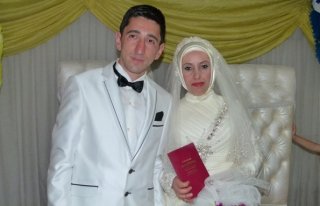 KARABİBER VE ÇELENK AİLESİNİN MUTLU GÜNÜ 