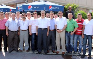  “Merhamet etmeyene merhamet edilmez”