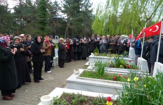 18 MART ÇANAKKALE ZAFERİNİN YILDÖNÜMÜ KUTLANDI...