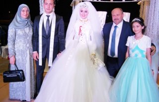 Orta Ailesine Mühendis Gelin