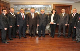 BAŞKAN MURZİOĞLU,’SAMSUN’UN HİZMETİNDEYİZ’