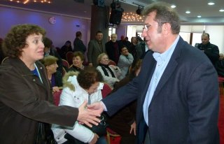 TARIK CENGİZ, BAFRA'DA MUHTARLARA HİTAP ETTİ