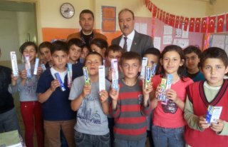 TÜRKAV BAFRA ŞUBESİ ÖĞRENCİLERİ SEVİNDİRDİ...