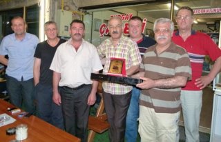 TAVLA TURNUVASININ ŞAMPİYONU NEVZAT HAPAKAZ OLDU...