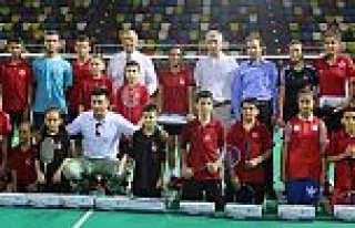 BADMİNTON MİLLİ TAKIMININ SAMSUN KAMPI SONA ERDİ