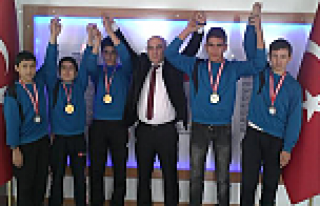 Bafra Çetinkaya’da Ata Sporumuz Emin Ellerde