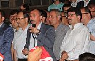 Bafra Halkı; Demokrasiye Sahip Çıktı