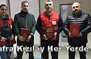 Bafra Kızılay'da Eğitime Tam Destek