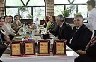 BAFRA TOPLUM SAĞLIĞI MERKEZİNDE EMEKLİ OLANLARA...